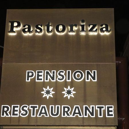 Отель Pension Pastoriza Vimianzo Экстерьер фото